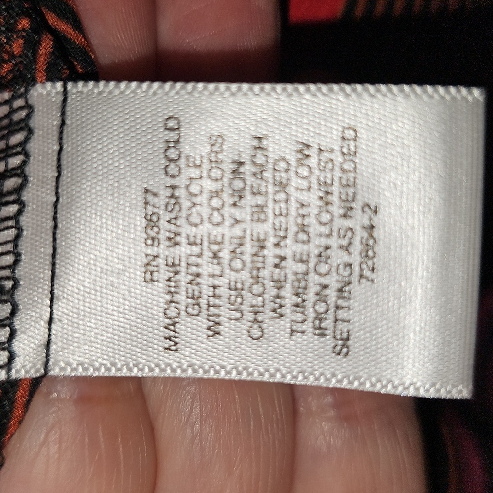 Liz Claiborne Wrap Style Tank Top - Picture 8 of 8